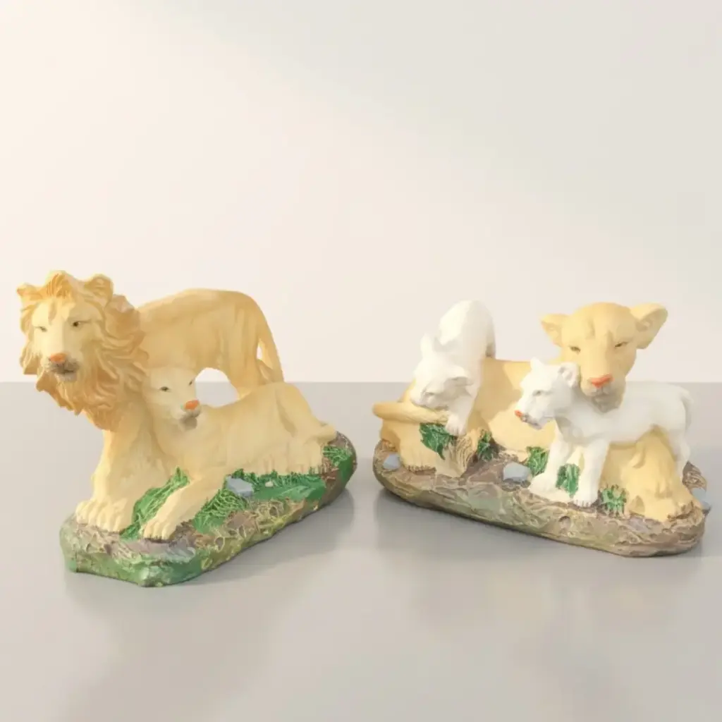 Miniature Animal & Bird - Lion Family